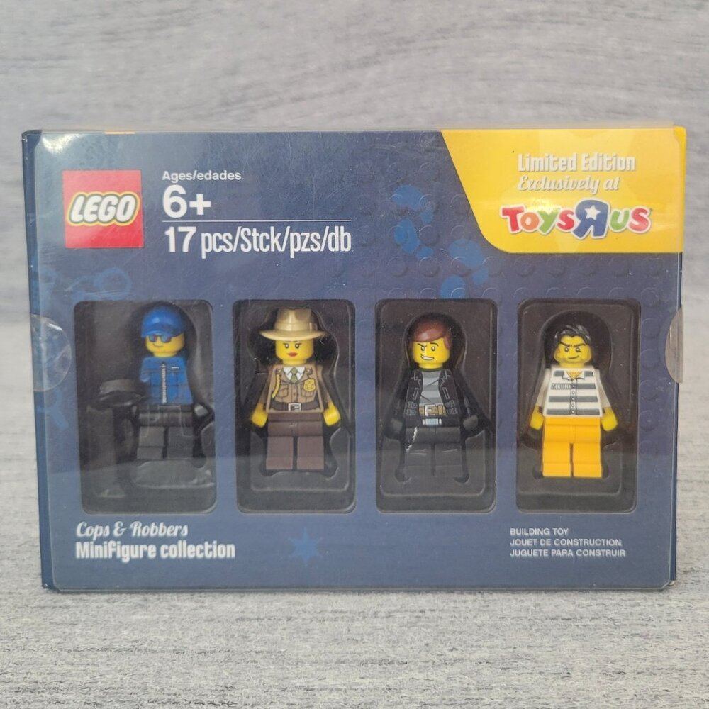 LEGO Bricktober Cops & Robbers Minifigure Collection 4-Pack
